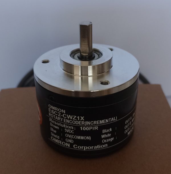 Encoder-E6C2-CWZ1X-OMRON-para-grua-Xilin amperio baterías y servicios spa.